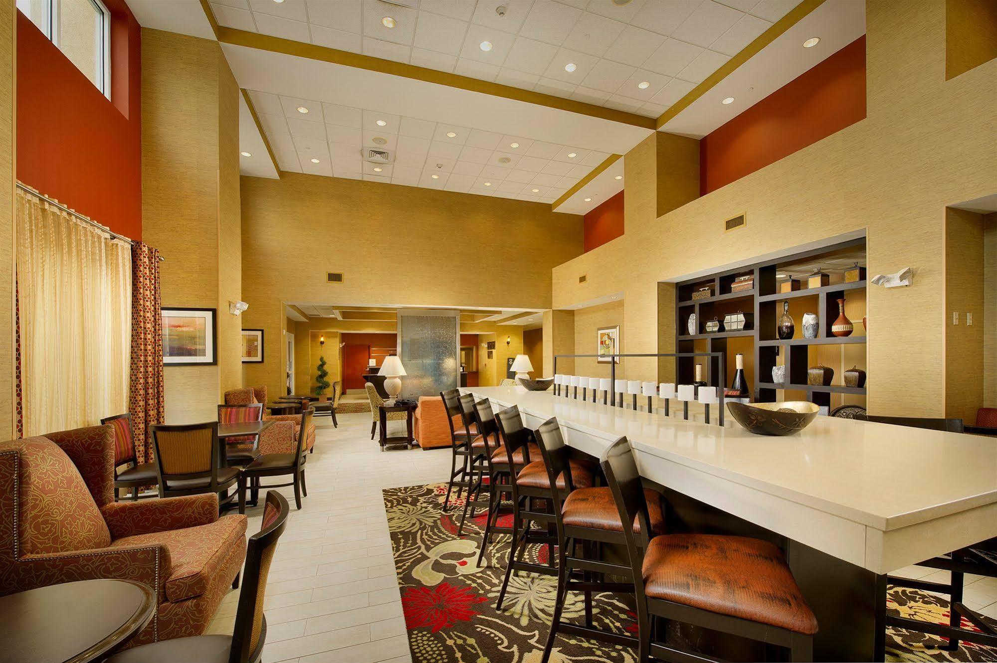Hampton Inn & Suites Lakeland-South Polk Parkway Exterior photo