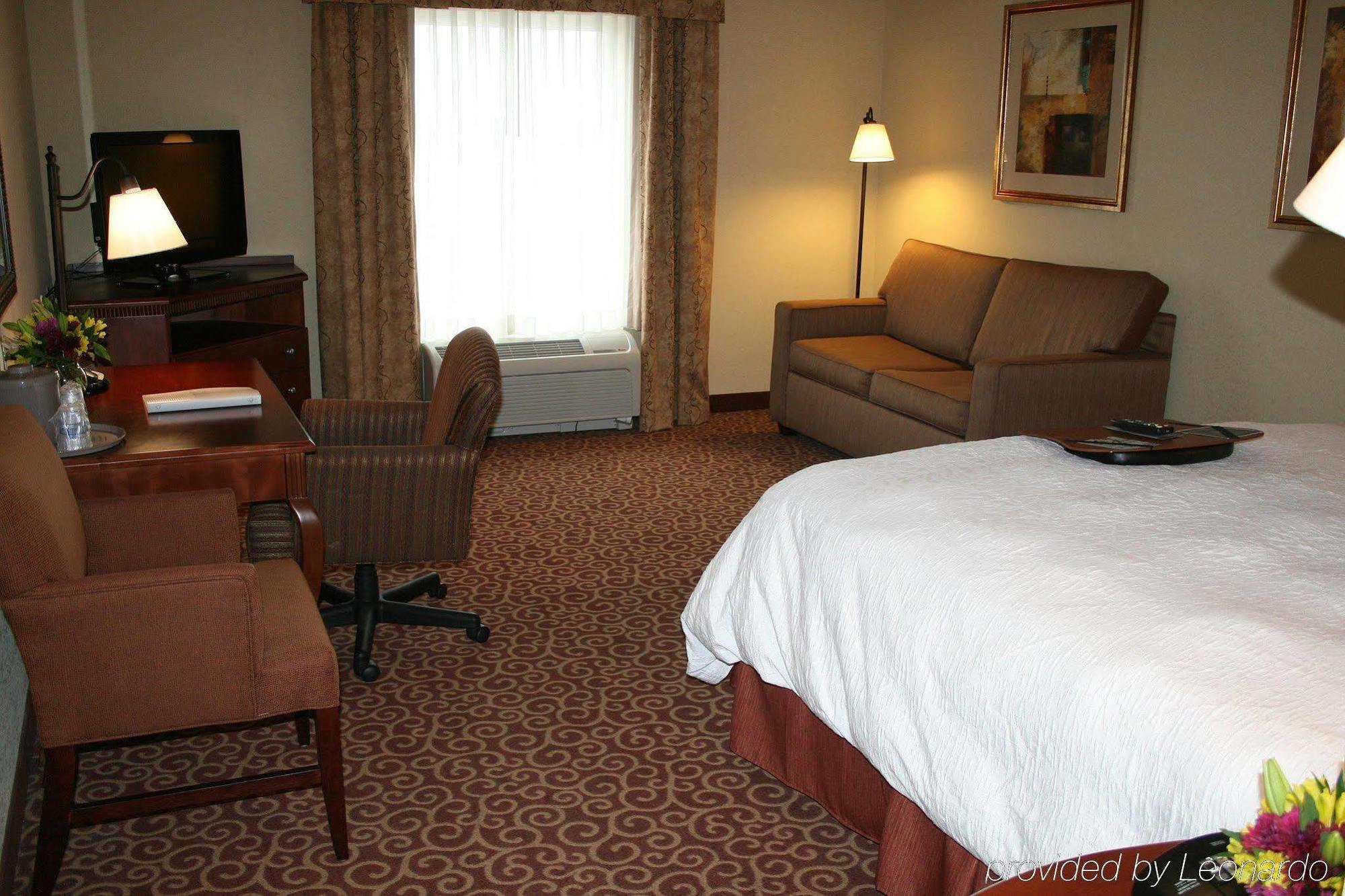 Hampton Inn & Suites Lakeland-South Polk Parkway Room photo