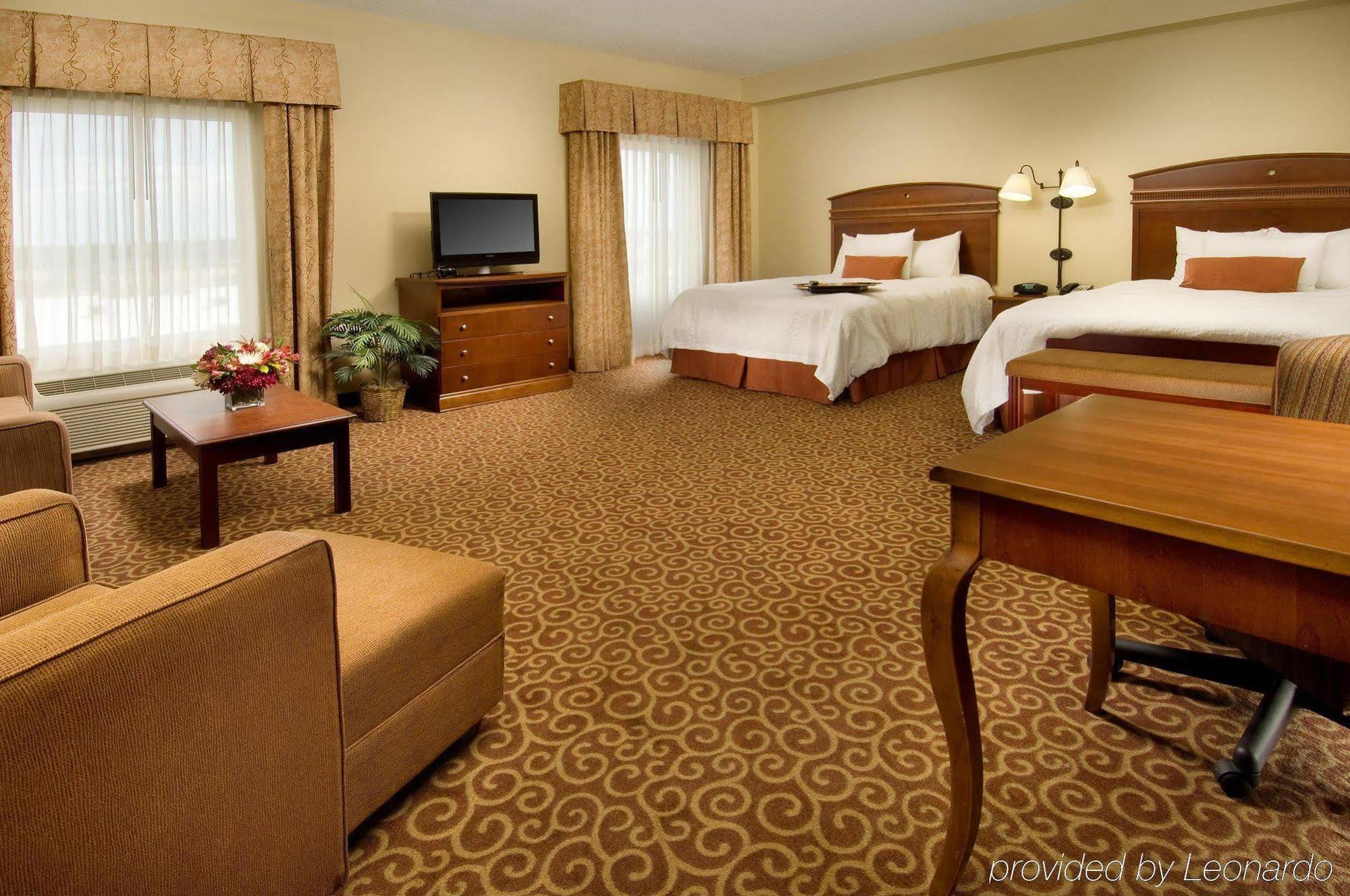 Hampton Inn & Suites Lakeland-South Polk Parkway Room photo